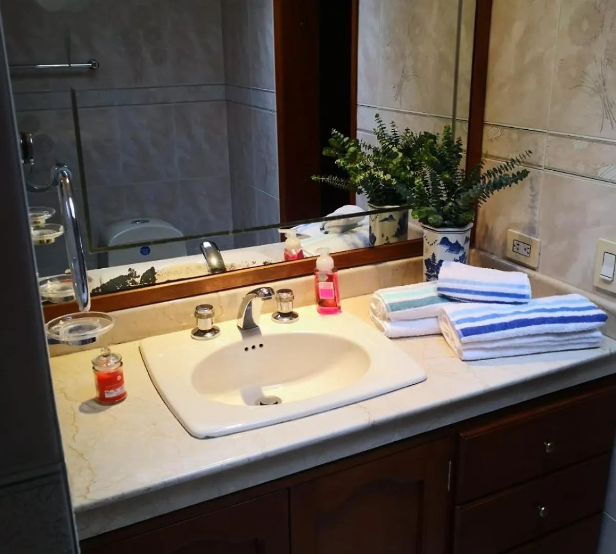 Casa Pabon Apartment Bogota Homestay